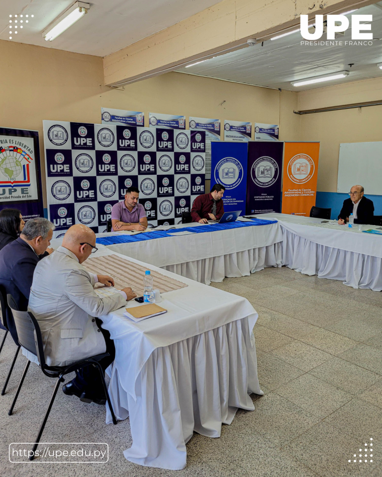 Reunión del Consejo de la Facultad de Ciencias Administrativas y Contables